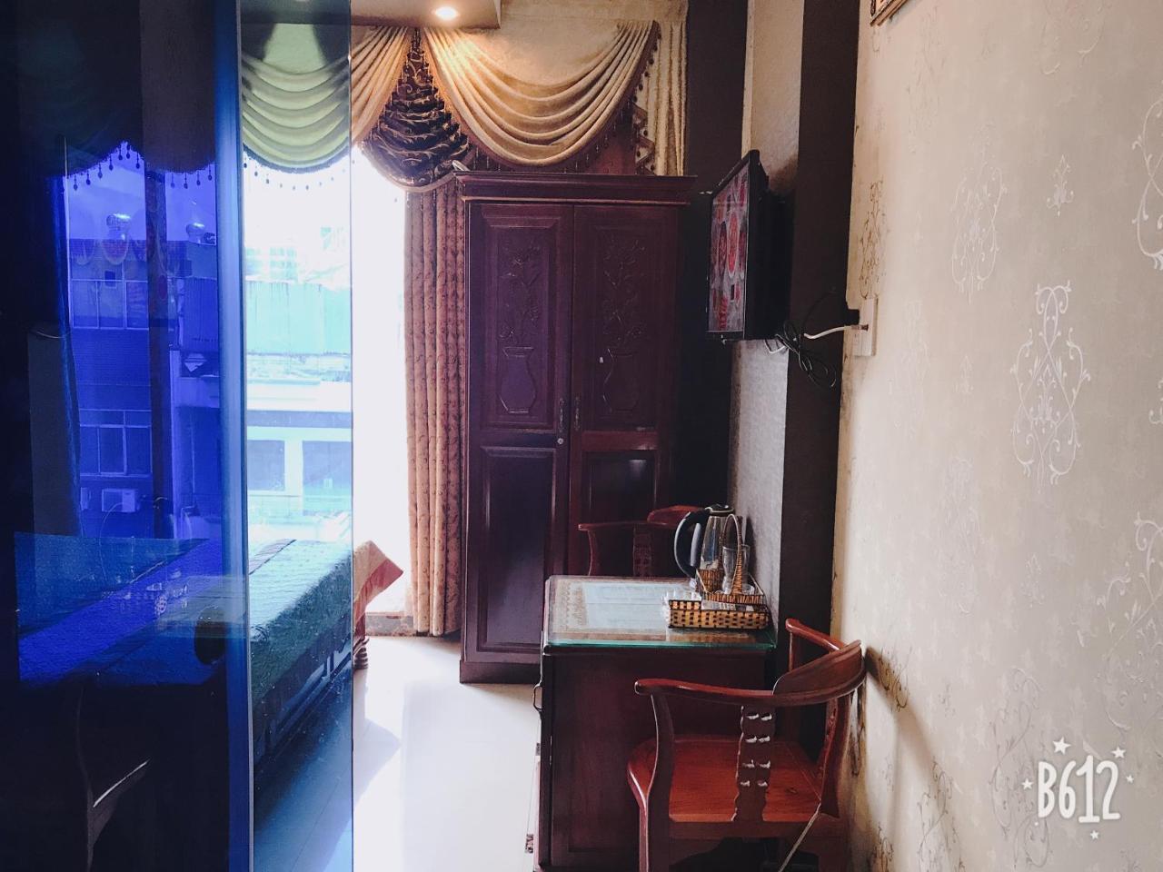 Sen Vang Hotel Ho Chi Minh City Exterior photo