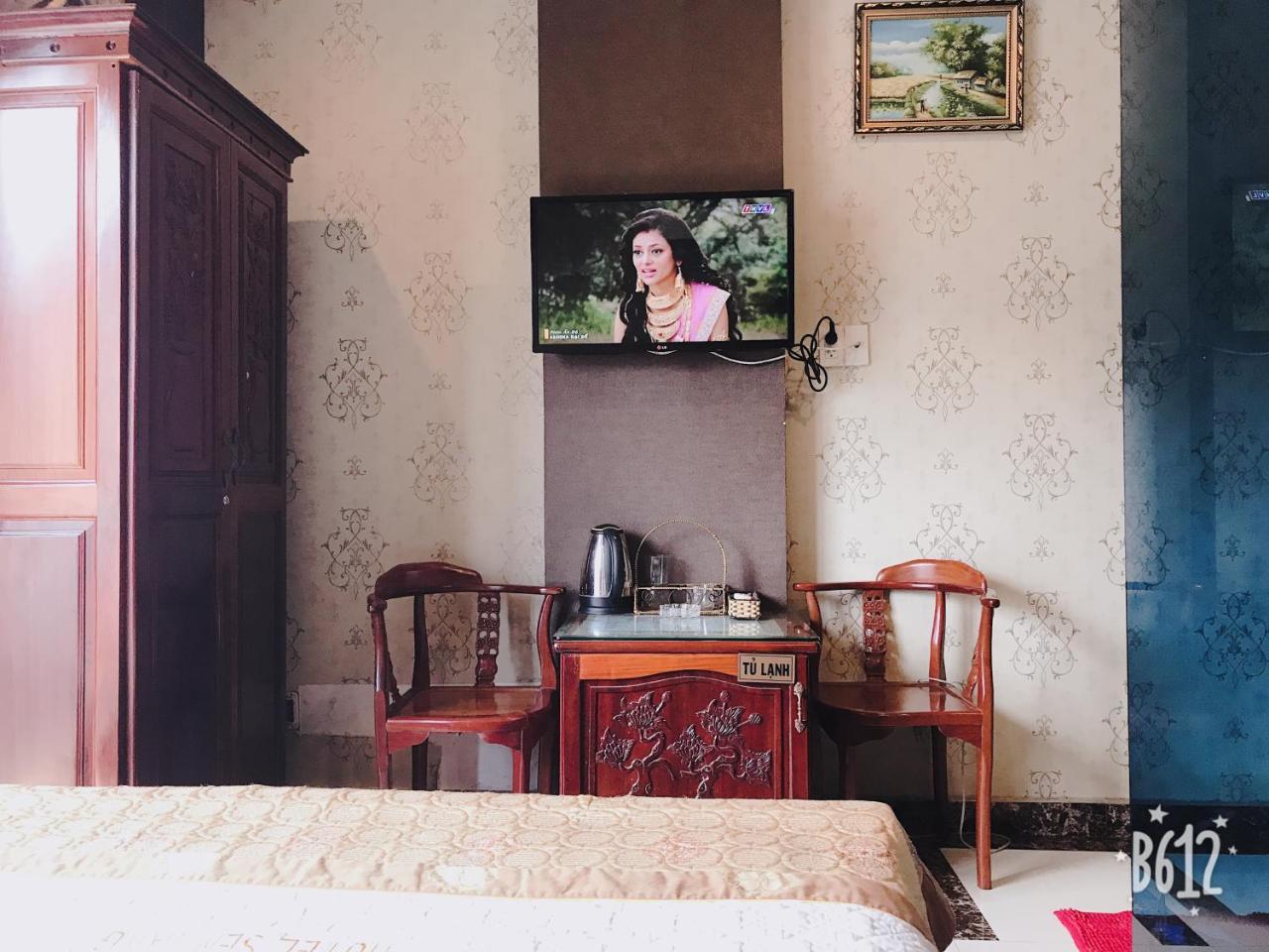 Sen Vang Hotel Ho Chi Minh City Exterior photo
